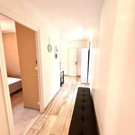 Apartment Lascaris Nice
